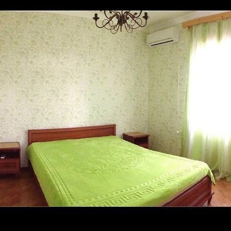 Guest House Gagra Buitenkant foto