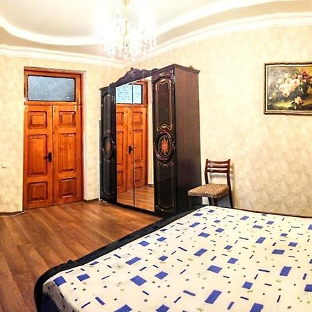 Guest House Gagra Buitenkant foto