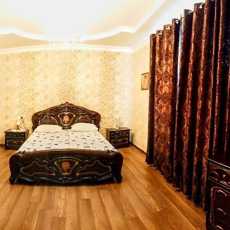 Guest House Gagra Buitenkant foto