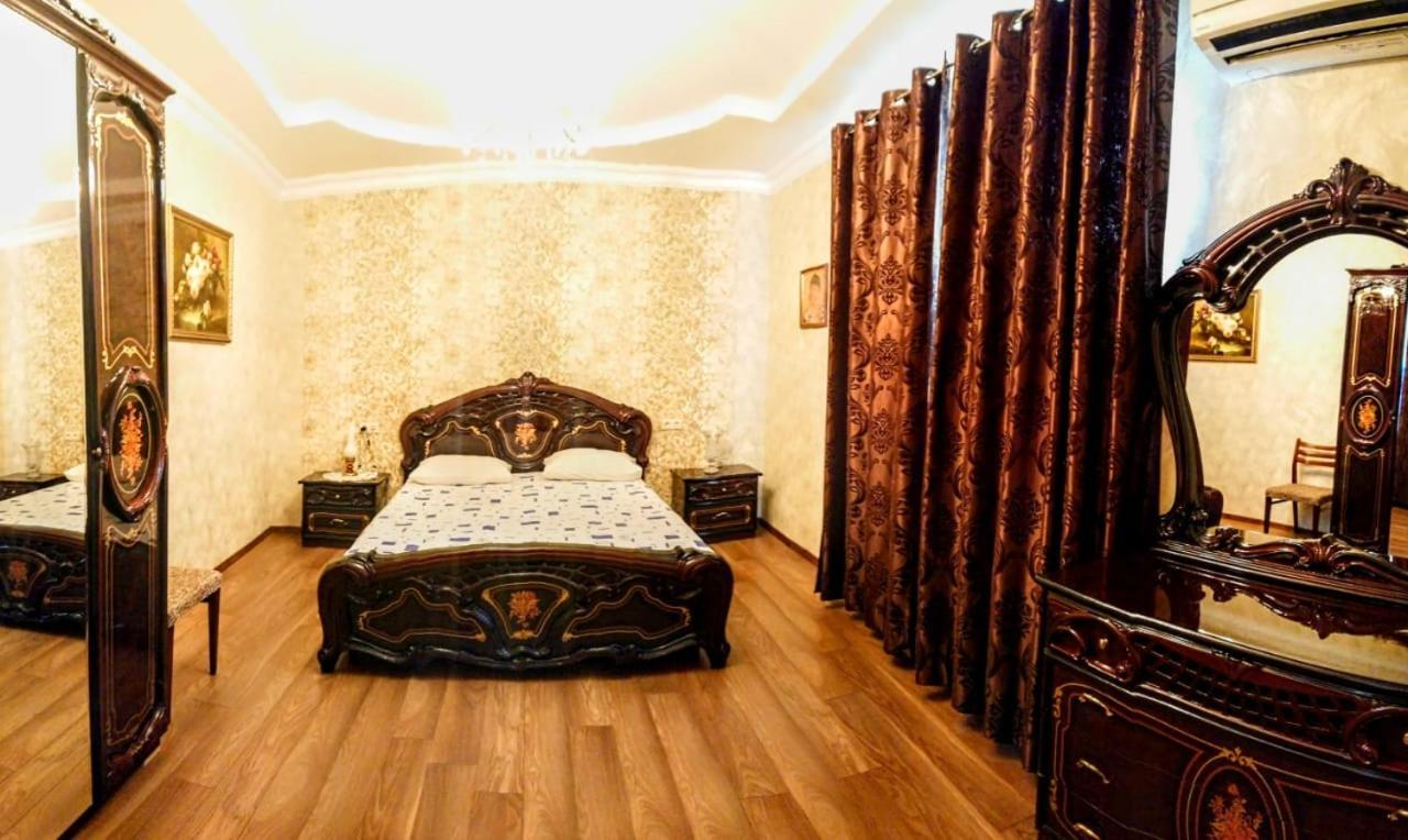 Guest House Gagra Buitenkant foto